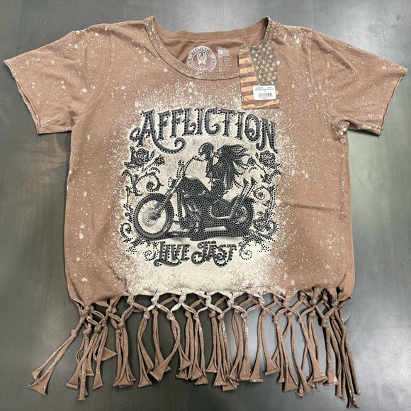 NWT Women's Affliction Live Fast Moto Girls Knotted Tee T-Shirt Tan Size Small - Picture 1 of 3